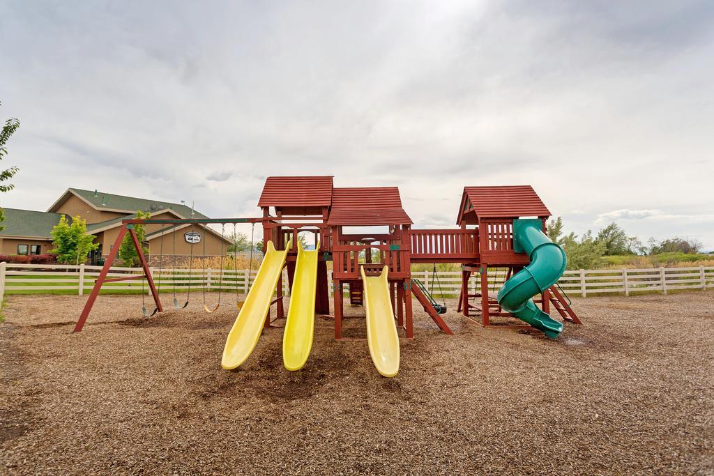 Pony Express Rv Resort North Salt Lake Exterior photo