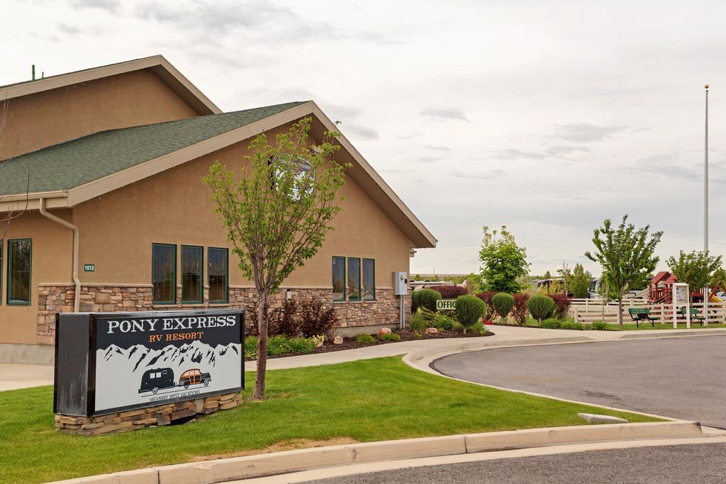 Pony Express Rv Resort North Salt Lake Exterior photo