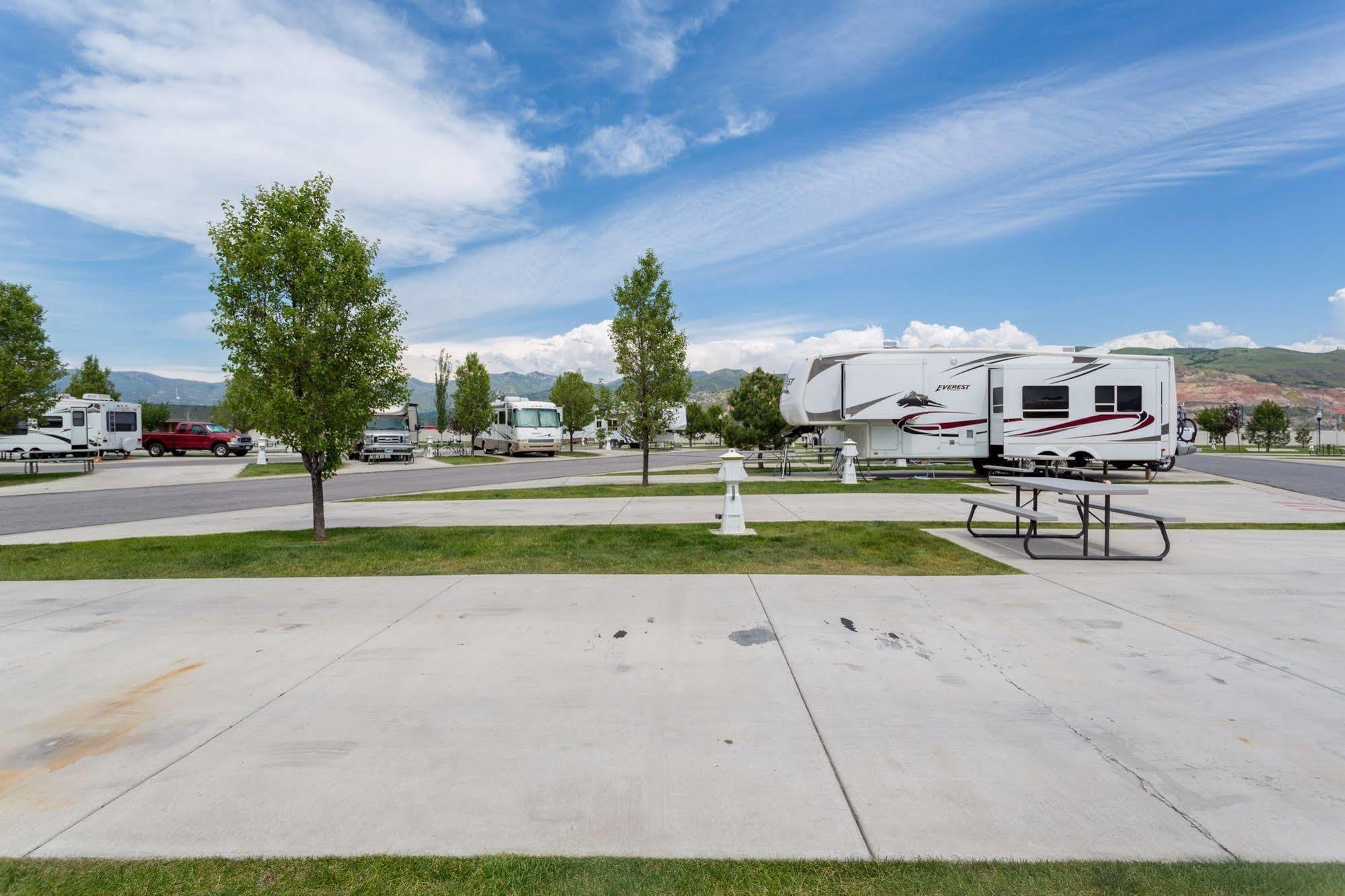 Pony Express Rv Resort North Salt Lake Exterior photo
